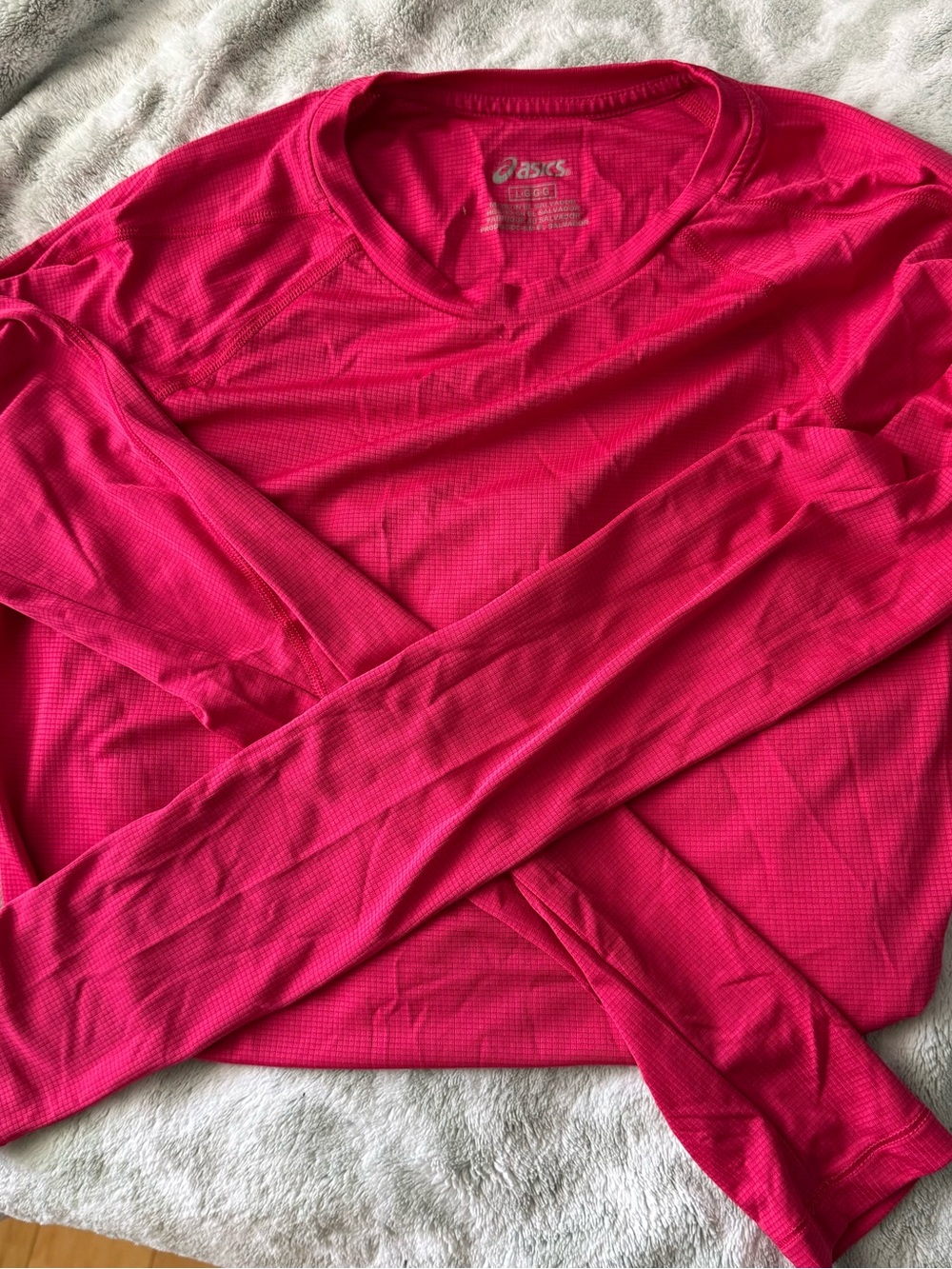 ASICS Women’s Bright Hot Pink Long-Sleeve Performance Tee